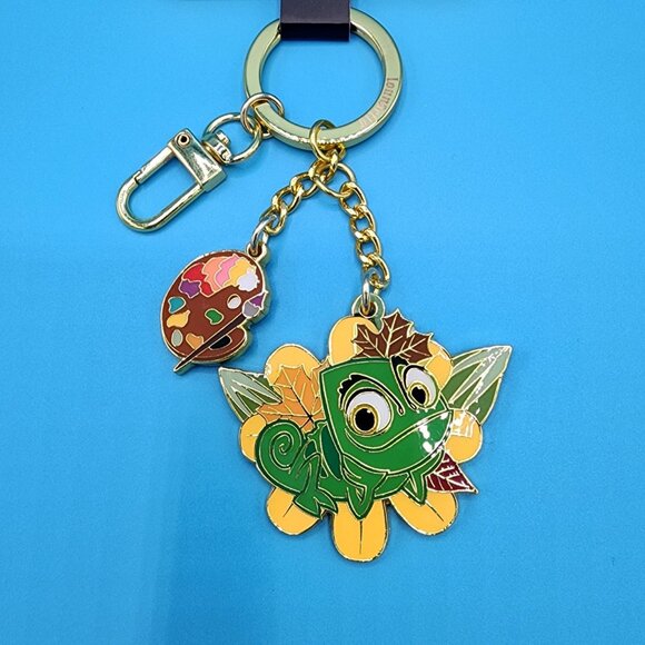 Loungefly Disney Tangled Rapunzel Pascal Paint Fall Autumn Keychain Charm NEW - Picture 12 of 12